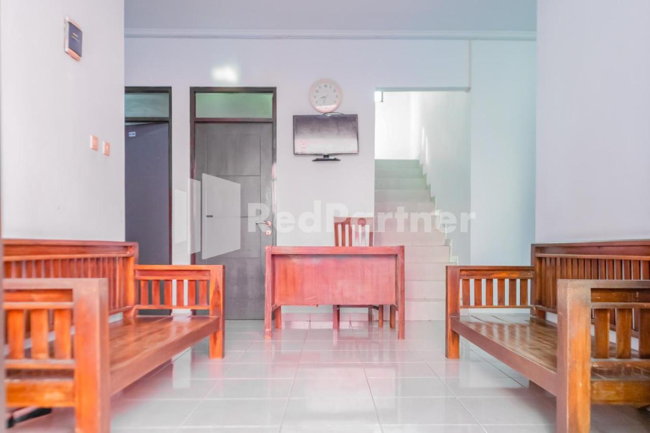 Oyo 2770 Zleepy Wisma Khazri Bogor Zewnętrze zdjęcie