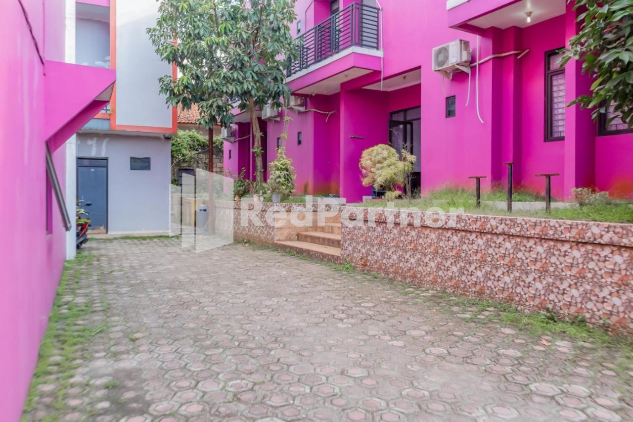 Oyo 2770 Zleepy Wisma Khazri Bogor Zewnętrze zdjęcie