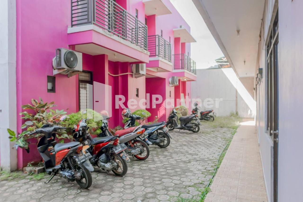 Oyo 2770 Zleepy Wisma Khazri Bogor Zewnętrze zdjęcie